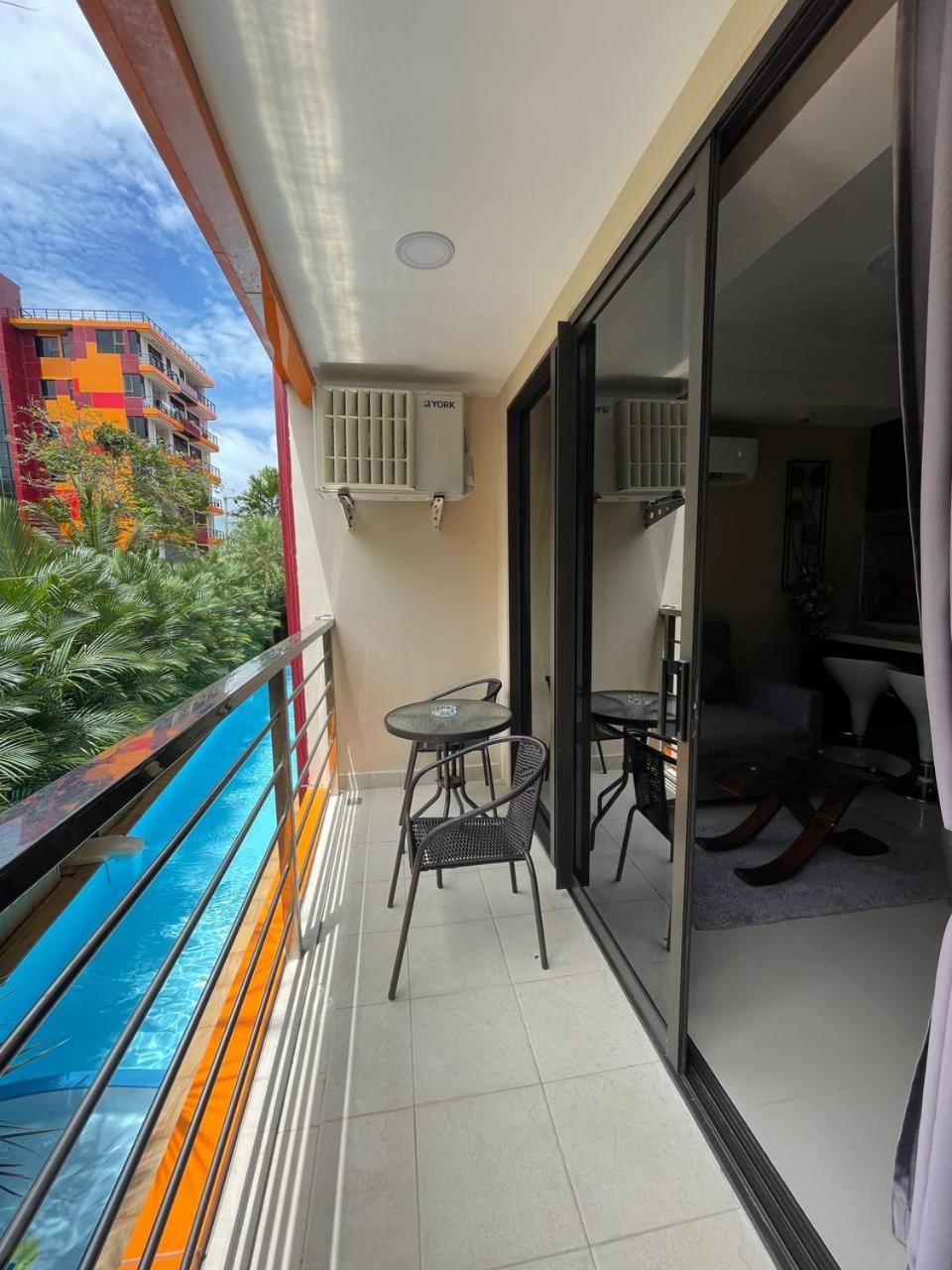 Naiharn Pearl Condo Hotel By Villacarte Nai Harn Habitación foto